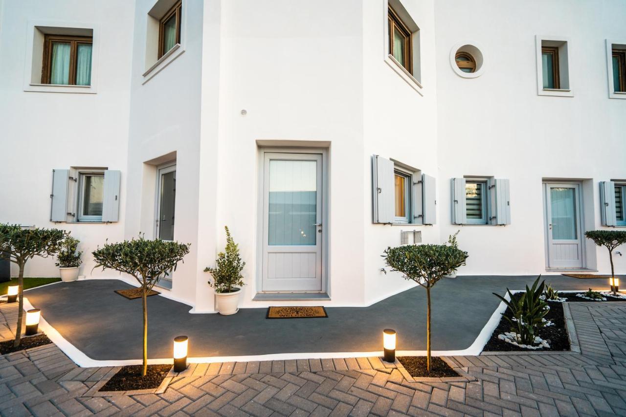 Sn Santorini Apartments Камарі Екстер'єр фото