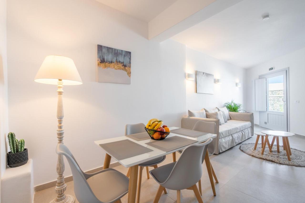 Sn Santorini Apartments Камарі Екстер'єр фото