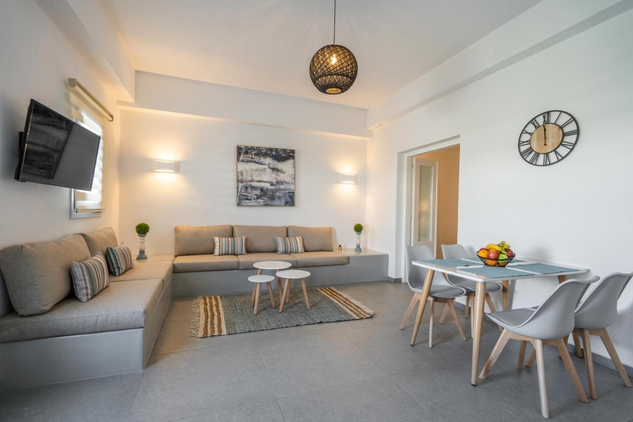 Sn Santorini Apartments Камарі Екстер'єр фото